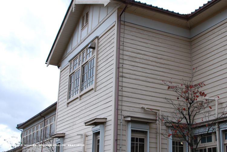 甲良町図書館